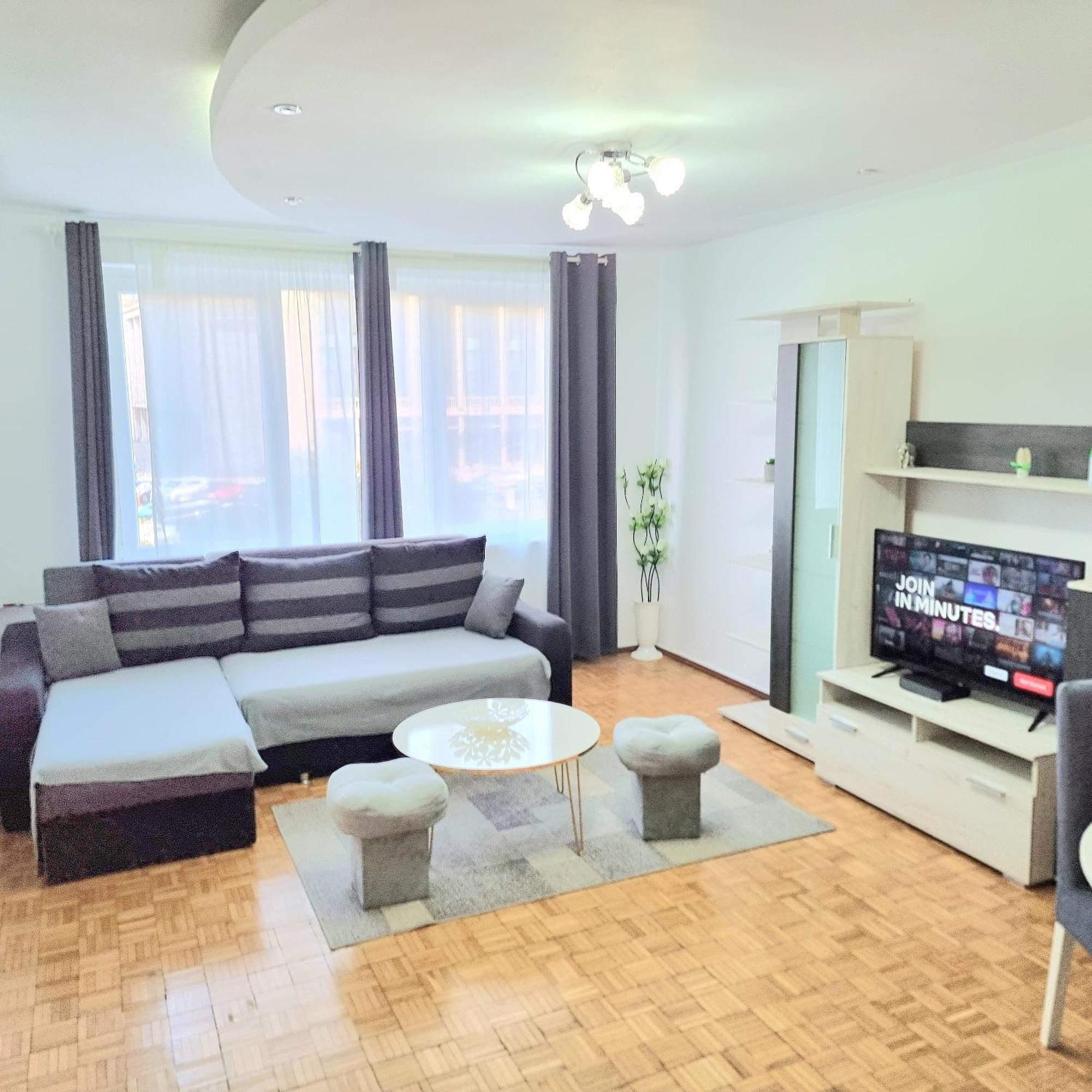 Chic Comfort 1Bdr With Landmark View - Concerthall Бухарест Екстер'єр фото