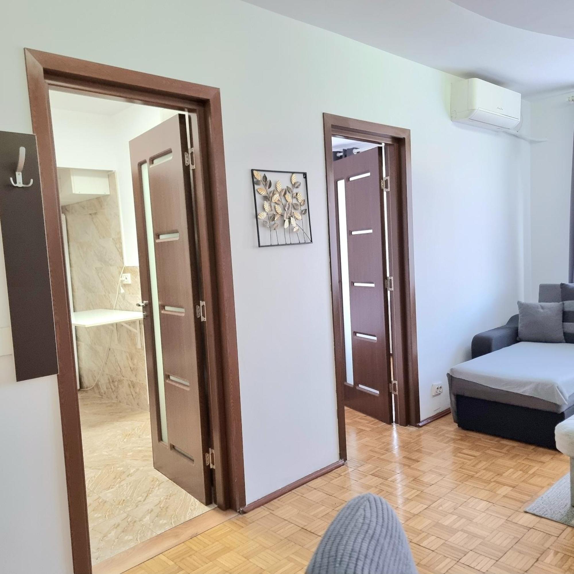 Chic Comfort 1Bdr With Landmark View - Concerthall Бухарест Екстер'єр фото